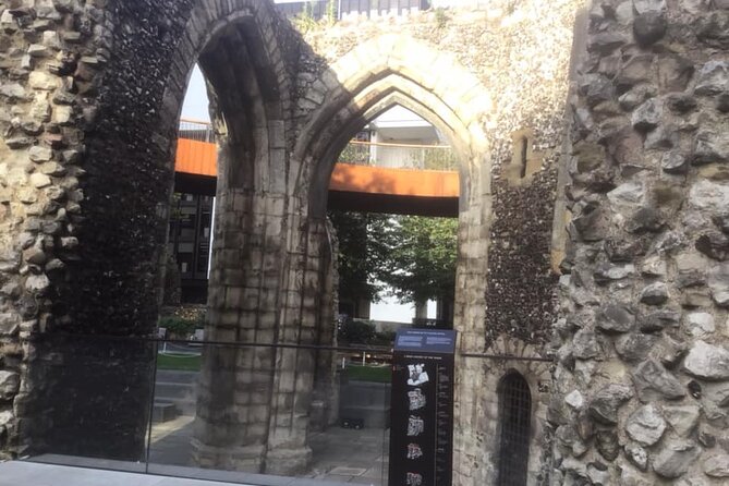 London’s Millennia of Medical Progress Private Historical Tour - Plague, Mary Seacole, and the streets of Soho