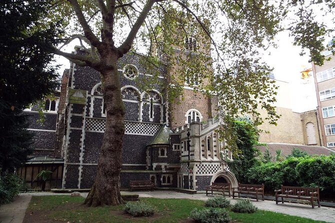 London’s Millennia of Medical Progress Private Historical Tour - Bedlam, medieval hospitals, and body snatchers