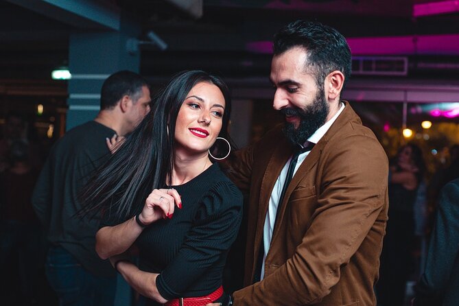 London Salsa Lovers Dance Experience - The 90-minute schedule and evening pace