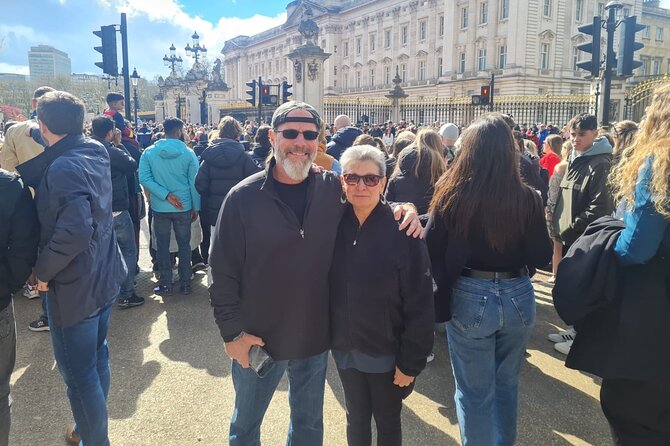 London Sightseeing Private Black Cab Tour with Hotel Pick Up - Trafalgar Square and the West End