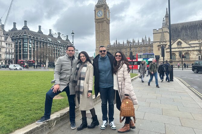 London Sightseeing Private Black Cab Tour with Hotel Pick Up - The London Eye and the final Thames views