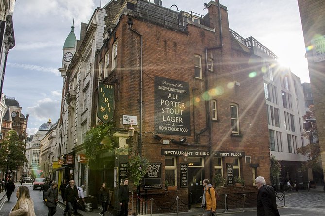 London Soho District Guided Walking Tour Semi-Private 12ppl Max - Piccadilly Circus and the Eros Fountain