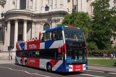 London Tootbus Hop-on Hop-off (Optional Thames Cruise)