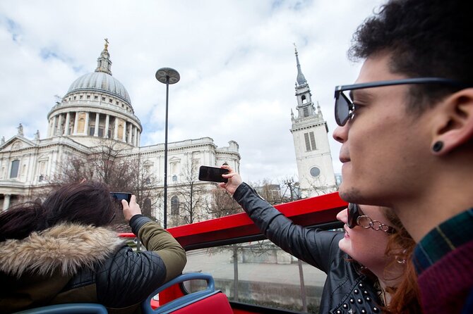 London Tour Hop-on Hop-off Bus with Optional Thames River cruise - Hyde Park, Marble Arch, and the west side