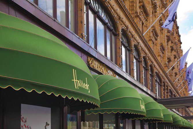 London Vintage Bus Tour with Cream Tea at Harrods - Who should book this London afternoon