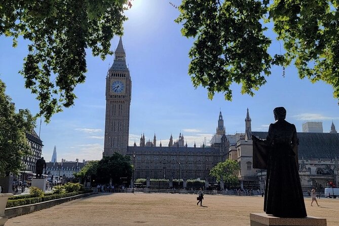 London: Westminster Abbey, Big Ben & Changing of the Guards Tour - Group size, headsets, and the physical effort