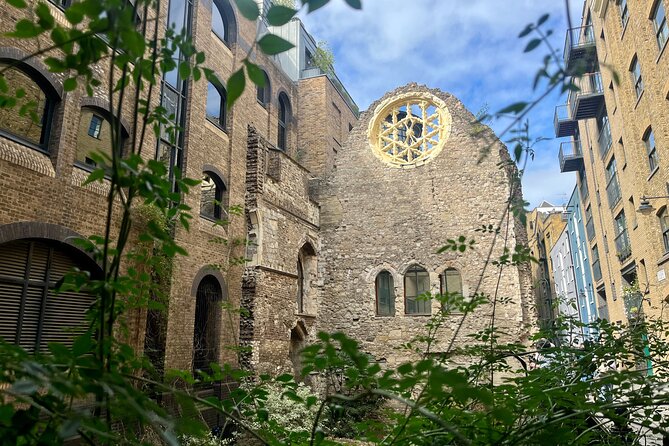 London Witches and History Walking Tour - Meeting behind Southwark Cathedral
