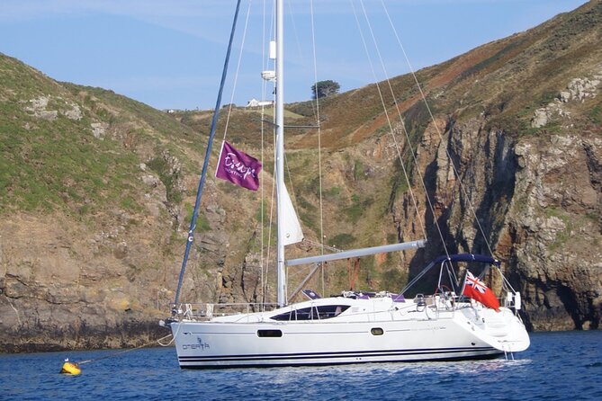Luxury Sailing Experience Day with Champagne and Lunch or Dinner - Choosing morning or afternoon