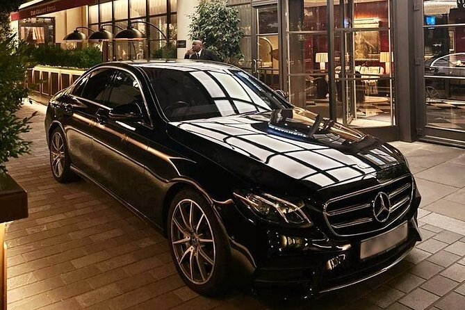 Luxury Transfer inside London - Any Hotel or Train station - Why the private format can be worth the price