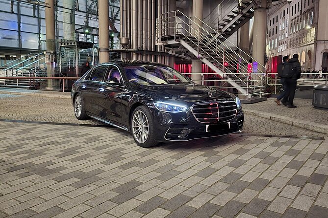 Luxury Transfer inside London - Any Hotel or Train station - Who gets the most from this service