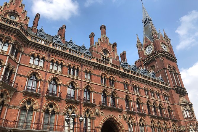 Magical Harry Potter London Film Locations with Driver Guide - King’s Cross Station and Platform 9 3/4