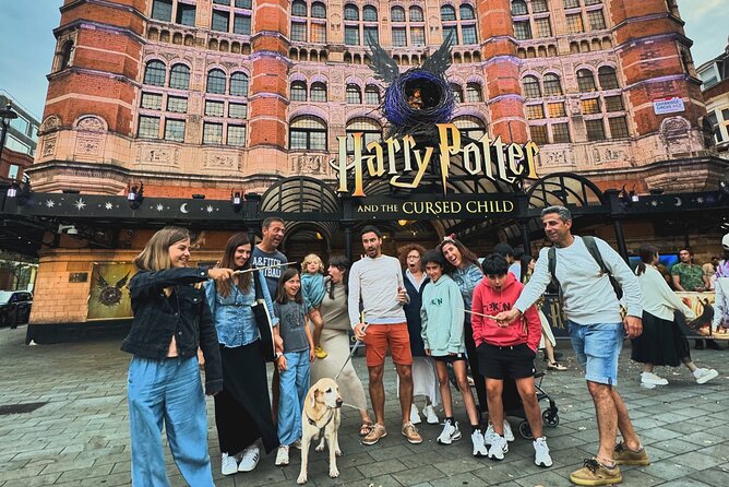 Magical Harry Potter tour in Spanish, ! You choose the option! - The Palace Theatre and Harry Potter on stage