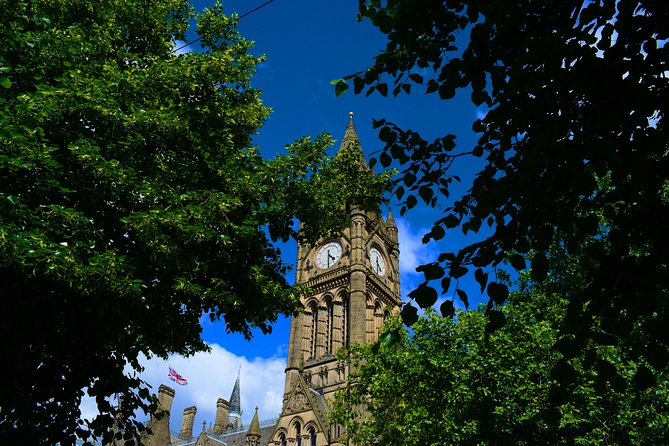 Manchester Afternoon Walking Tour - St Anne’s Square and the Royal Exchange