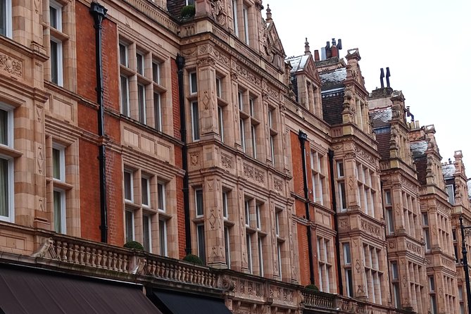 Mayfair, London's famous aristocratic village - Exclusive, Private Walking Tour - Bruton Street and a Queen’s Birthplace