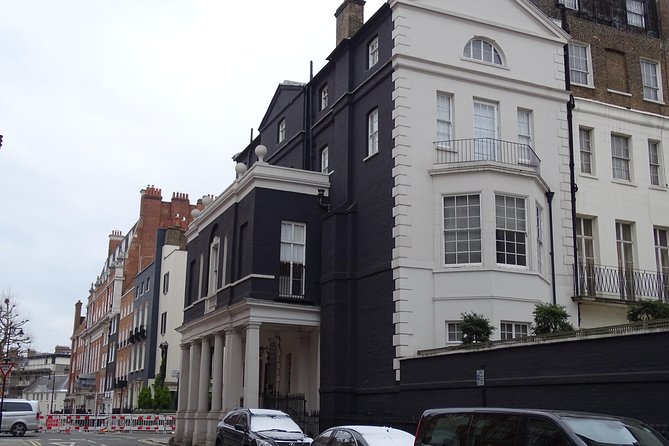 Mayfair, London's famous aristocratic village - Exclusive, Private Walking Tour - Mount Street Gardens and Mayfair’s Darker Side