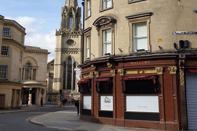 Medieval Bath: A Self-Guided Audio Tour along the City Wall - Entering Bath Abbey