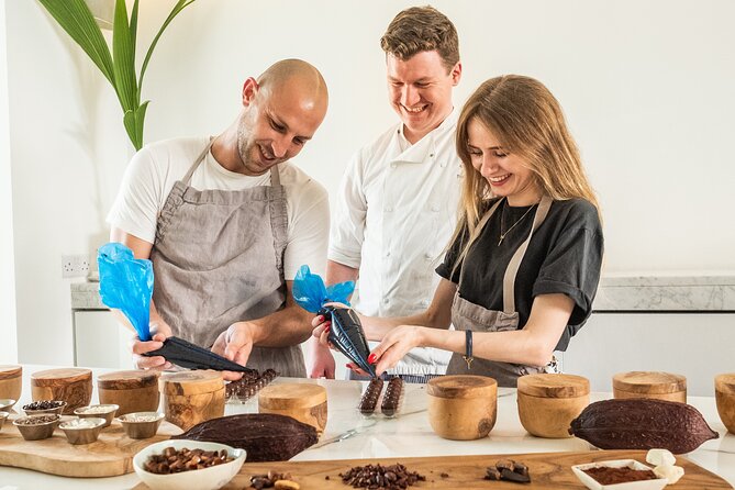 Melt's Amazing Bonbons making in Notting Hill - Chocolate tasting before the hands-on work