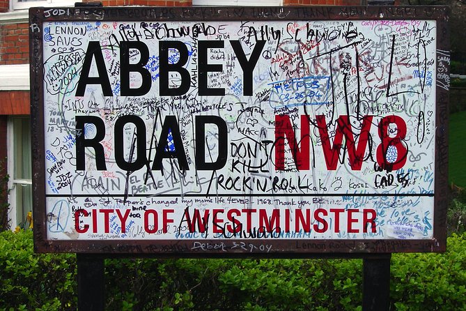 Music of London Rock And Pop Private 3-Hour Walking Tour - Camden Market and the Amy Winehouse statue