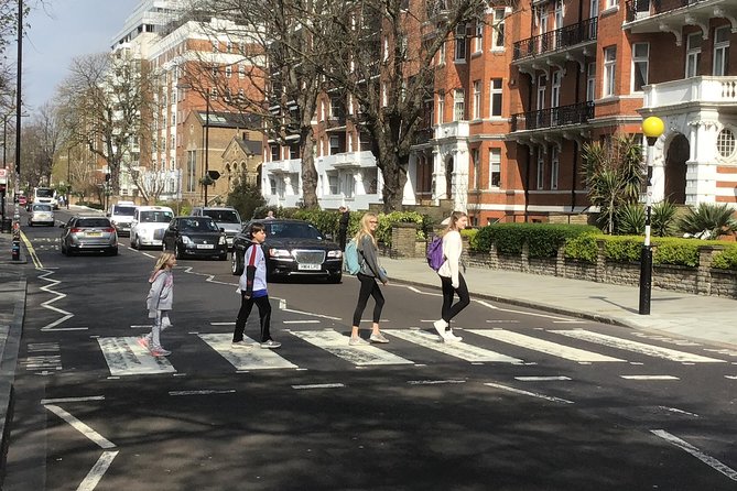 Music of London Rock And Pop Private 3-Hour Walking Tour - What the private guide adds