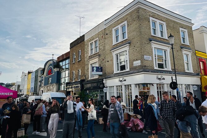 Notting Hill Walk Celebrities and Film Locations - Walking time, comfort, and timing