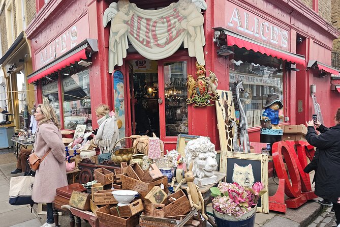 Notting Hill Walking Private Tour - Banksy Art and Street-Level Details