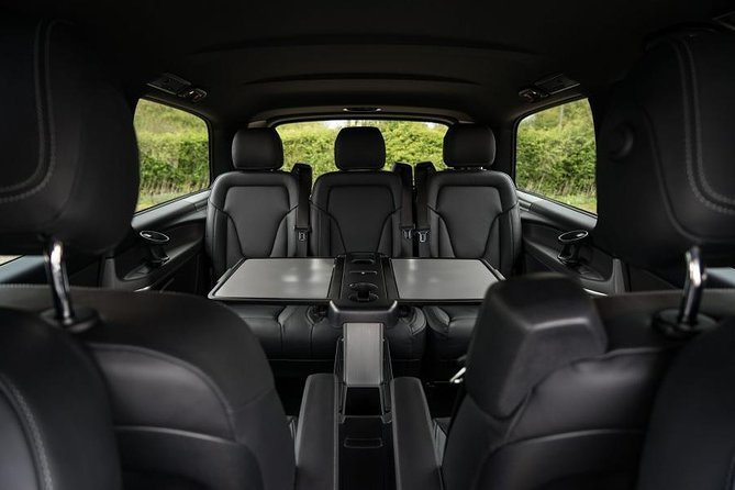 Nottinghamshire to London Heathrow Airport (LHR) Luxury Transfers - The long road south, with room to work or rest