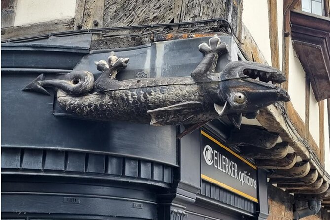 On the Origins of Charles Darwin: A Self-Guided Audio Tour of Shrewsbury - The Lion Inn and Darwin’s five-year voyage