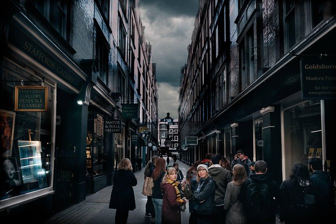 Original Harry Potter Locations Tour - Guided Tour of London - Knockturn Alley, Diagon Alley, and ordinary London