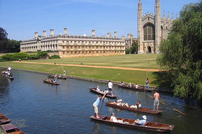 Oxford and Cambridge Universities Guided Day Trip from London - The guide can make or break the day