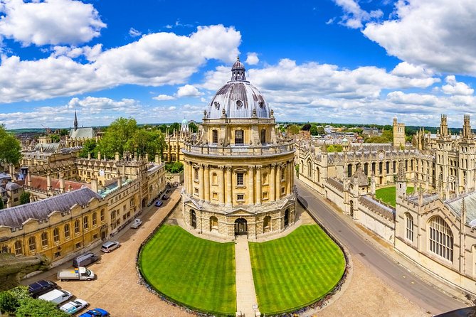 Oxford and Cambridge Universities Guided Day Trip from London - Cambridge’s Senate House and ceremonial center