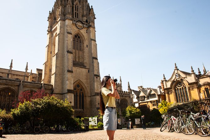 Oxford and Traditional Cotswolds Villages Small-Group Day Tour from London - Leaving London from Green Line Coach Station