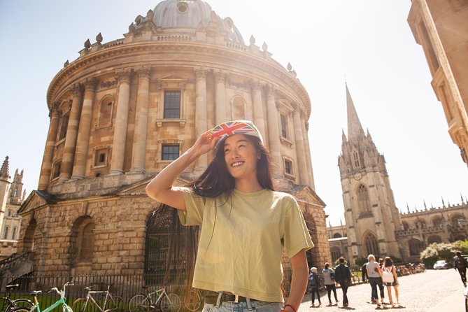 Oxford and Traditional Cotswolds Villages Small-Group Day Tour from London - What the guides add to the drive