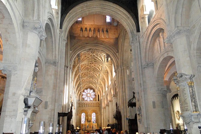 Oxford & Cambridge Universities Tour - A big day from central London
