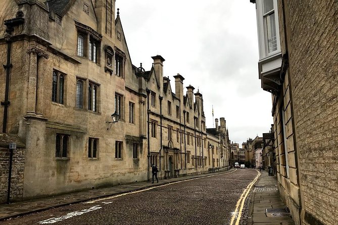Oxford City and Cotswolds Private Tour - From London to Oxford in a private vehicle
