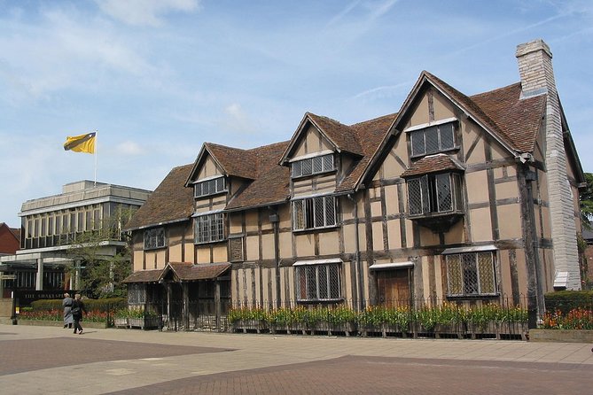 Oxford, Shakespeare Country & Warwick castle private Tour - The $619.32 price and what it buys you