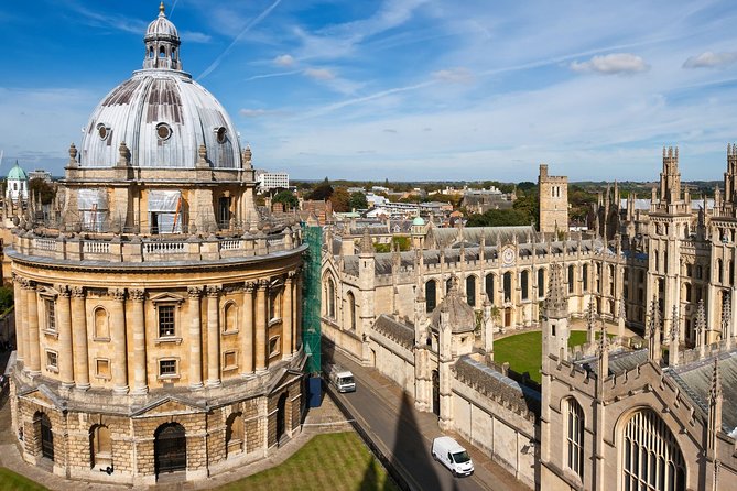 Oxford, Stratford, Cotswolds & Warwick Castle Tour from London - One long day from Victoria to Oxford