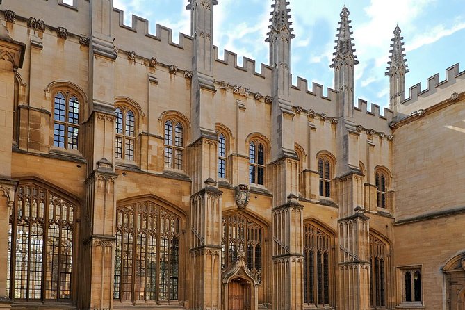 Oxford, Stratford-upon-Avon & Cotswolds Day Trip from London - The guide can make or break the day