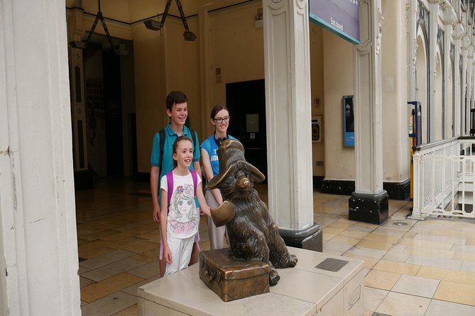 Paddington Bear Walking Tour - Group size, weather, and meeting details