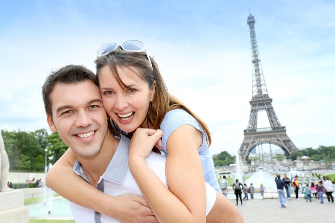 Paris Tour via Eurostar, with Seine Cruise and Travelcard - The Eurostar ride under the Channel