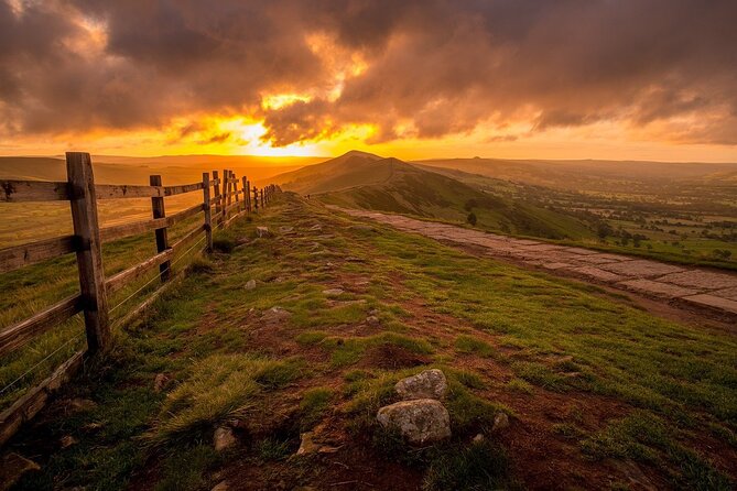 Peak District Tour App, Hidden Gems Game and Big Britain Quiz (7 Day Pass) UK - Starting near Castleton in the Peak District