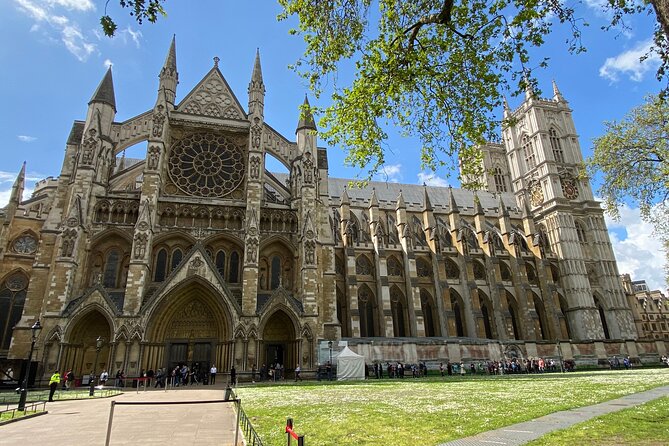 Priority Access Westminster Abbey Tour with a Professional Guide - Who will enjoy this Abbey tour most?