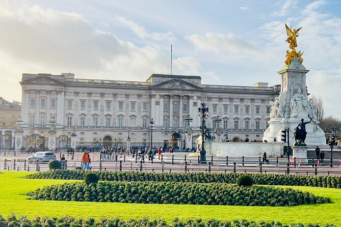 Private 3-Hour London Tour with Pickup – Explore Iconic Landmarks - Westminster Abbey, Big Ben, and Downing Street