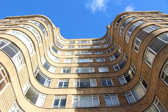 Private 3 hour Poirot Tour of London by Black Taxi - Why the black cab is more than a novelty