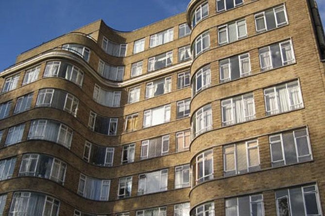 Private 3 hour Poirot Tour of London by Black Taxi - Price, private value, and group size