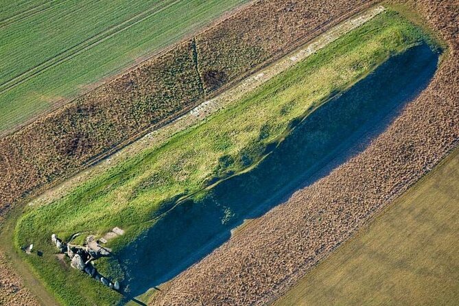 Private Archaeologist Guided Tour Stonehenge, Salisbury & Avebury - Salisbury Cathedral and the Magna Carta