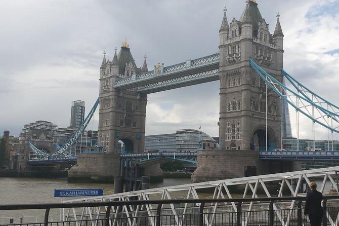Private Arrival Transfer: Gatwick Airport to Central London - The Problems You Should Take Seriously