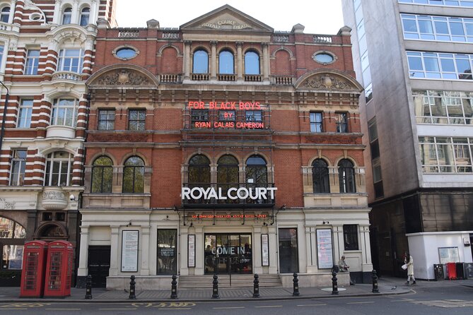 Private Beatles Taxi Tour of London - Savile Row and the final rooftop performance