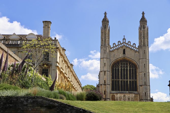 Private Chauffeur Punt Tour - Clare College and the gardens beside the river