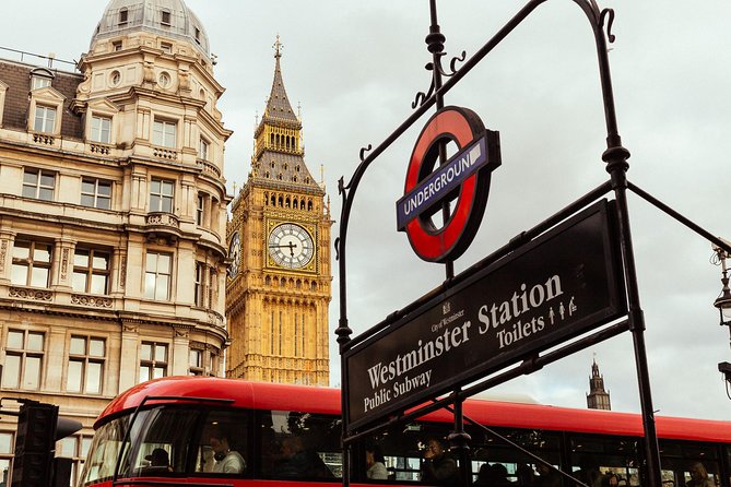 Private City Kickstart Tour: London - Westminster Abbey and Victoria Tower Gardens