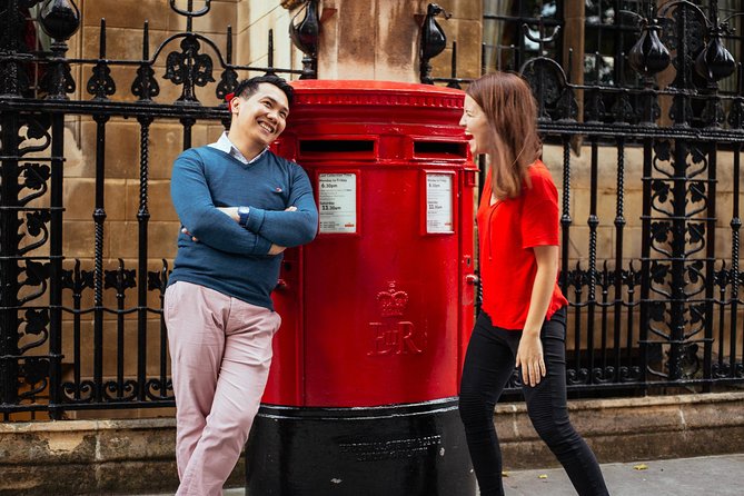 Private City Kickstart Tour: London - Trafalgar Square and St Martin-in-the-Fields